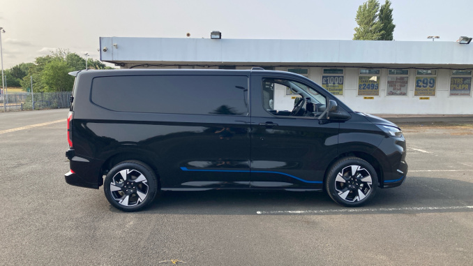 Ford Transit Custom 320 L1 Diesel Fwd 2.0 EcoBlue 170ps H1 Van Sport Auto - Image 9
